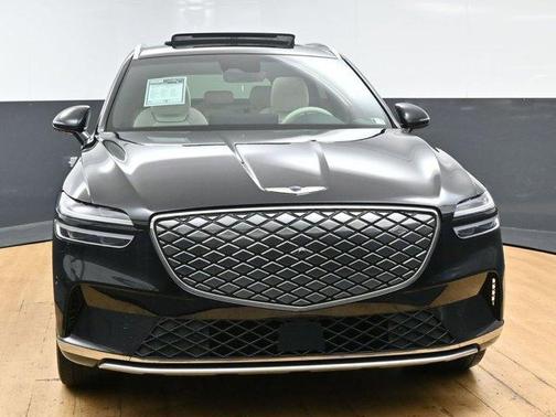 Vik Black 2023 Genesis Electrified GV70 Advanced