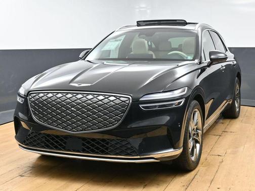 Vik Black 2023 Genesis Electrified GV70 Advanced