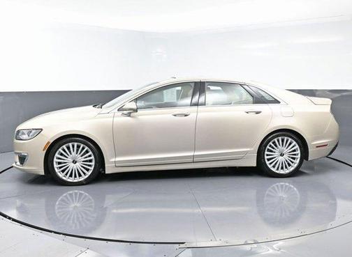 2017 Lincoln MKZ Reserve