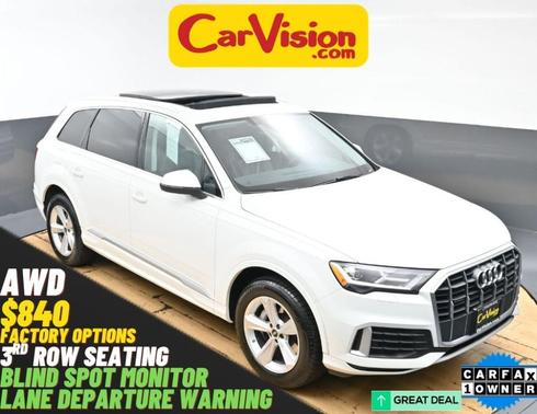 Carrara White 2023 Audi Q7 45 Premium