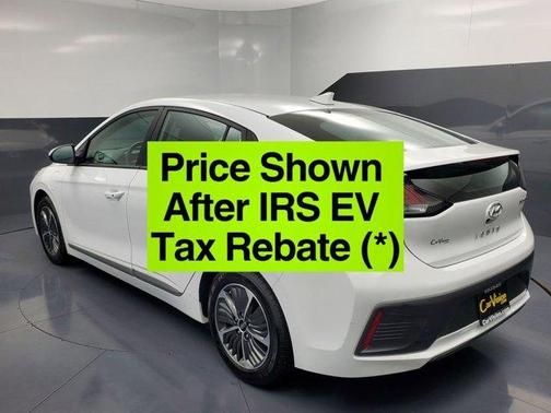 2022 Hyundai IONIQ Plug-In Hybrid SE