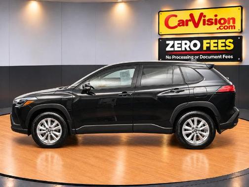 Black 2025 Toyota Corolla Cross LE