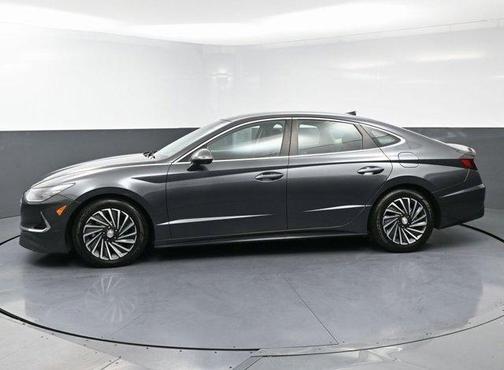 2021 Hyundai SONATA Hybrid Limited