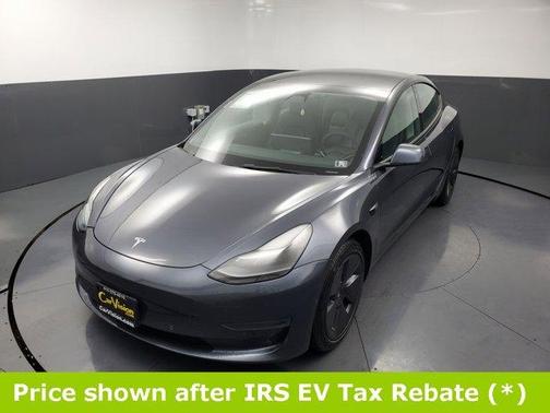 2022 Tesla Model 3 Base