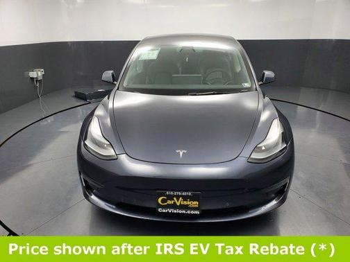 2022 Tesla Model 3 Base