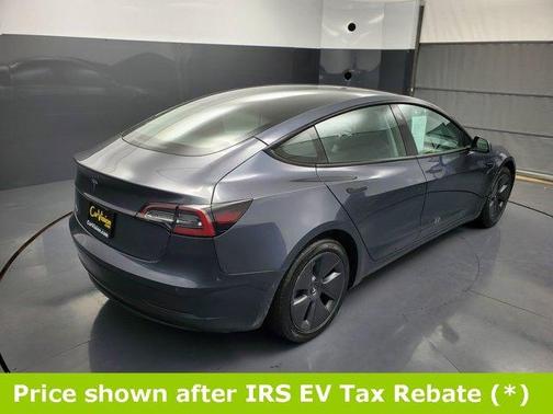 2022 Tesla Model 3 Base