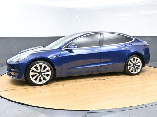 2017 Tesla Model 3 Long Range