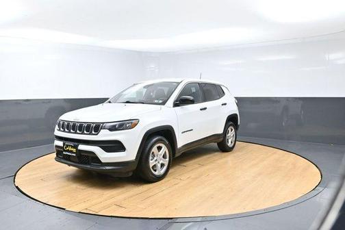 Bright White Clearcoat 2023 Jeep Compass Sport