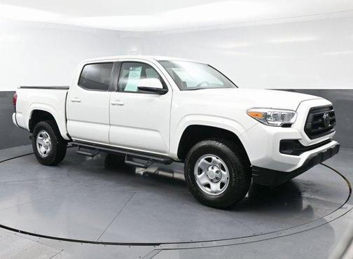 2022 Toyota Tacoma SR