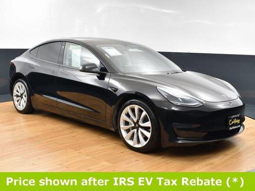 2022 Tesla Model 3 Base