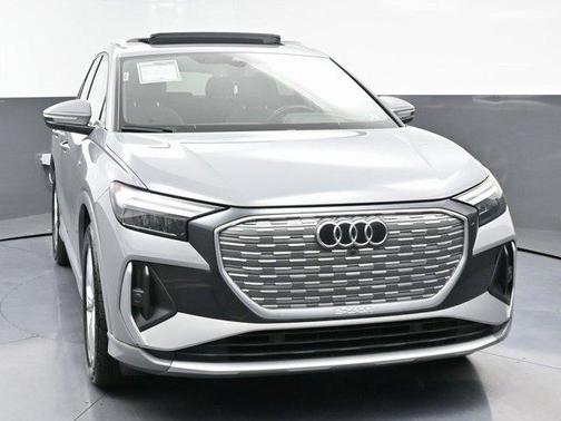 2024 Audi Q4 e-tron 55 quattro Premium
