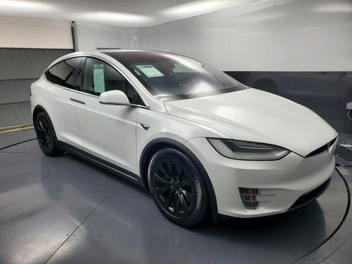 2020 Tesla Model X Long Range