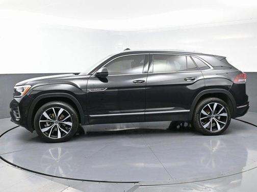 2024 Volkswagen Atlas Cross Sport 2.0T SEL Premium R-Line