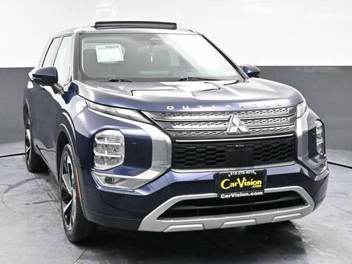 2023 Mitsubishi Outlander PHEV SE