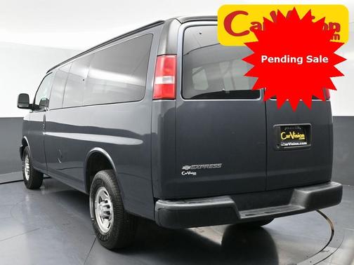 2017 Chevrolet Express 2500 LS