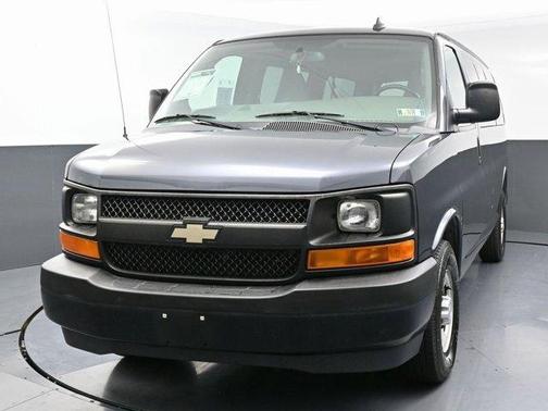 2017 Chevrolet Express 2500 LS