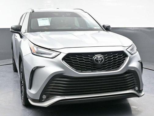 2024 Toyota Highlander XSE