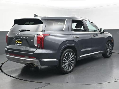 Steel / Graphite 2023 Hyundai PALISADE Calligraphy