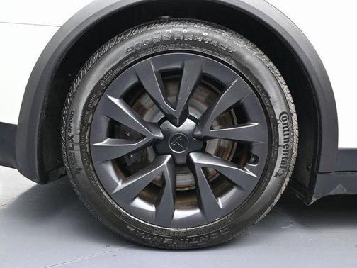 2024 Tesla Model X Base
