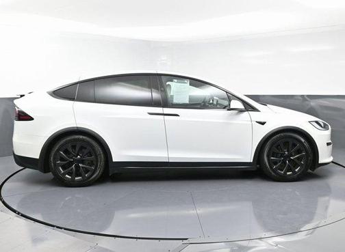 2024 Tesla Model X Base