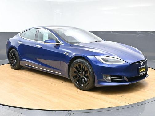 Blue 2020 Tesla Model S Long Range Plus