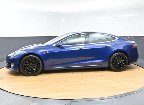 Blue 2020 Tesla Model S Long Range Plus
