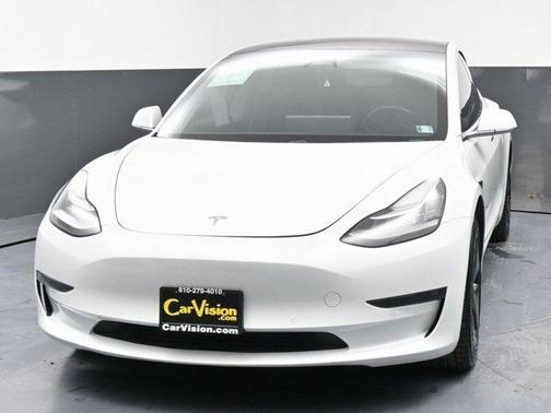 2019 Tesla Model 3 Mid Range
