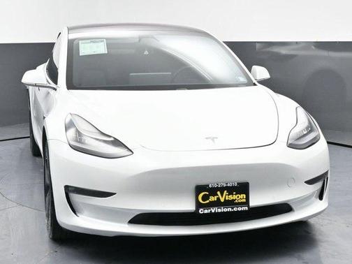 2019 Tesla Model 3 Mid Range
