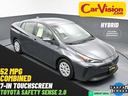 2022 Toyota Prius LE