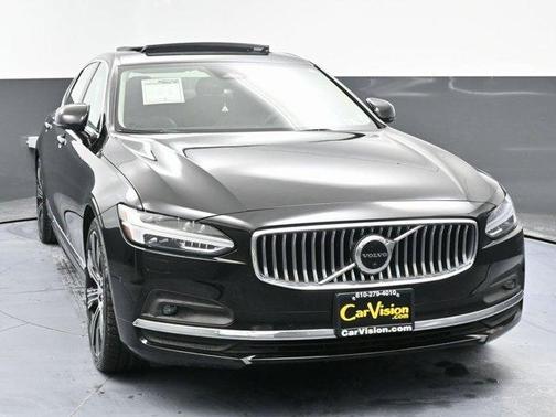 2023 Volvo S90 B6 Plus