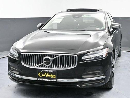 2023 Volvo S90 B6 Plus
