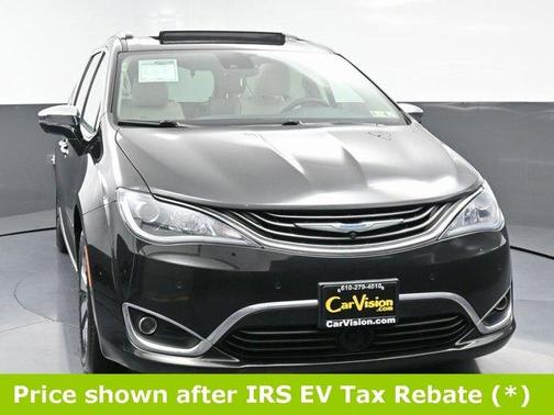 2018 Chrysler Pacifica Hybrid Limited