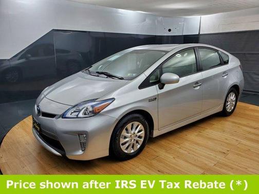 2015 Toyota Prius Plug-in Base