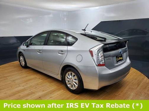 2015 Toyota Prius Plug-in Base