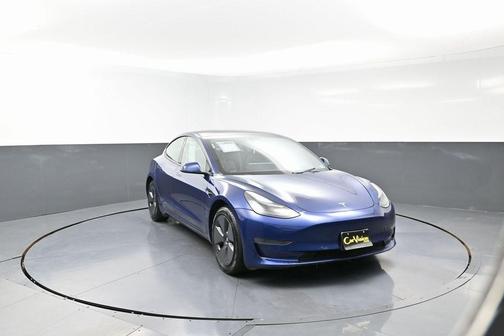 2022 Tesla Model 3 Base