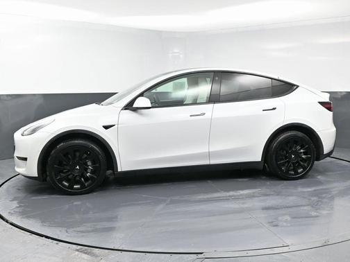2021 Tesla Model Y Standard Range