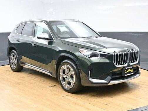 San Remo Green Metallic 2023 BMW X1 xDrive28i
