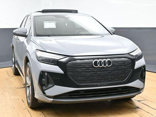 Pebble Gray 2024 Audi Q4 e-tron 50 Premium Plus