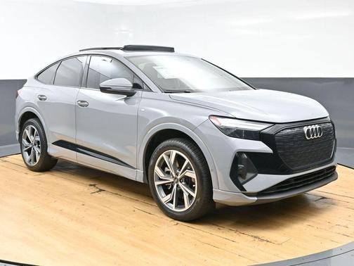 Pebble Gray 2024 Audi Q4 e-tron 50 Premium Plus