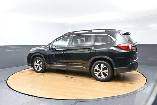Crystal Black Silica 2023 Subaru Ascent Premium 7-Passenger