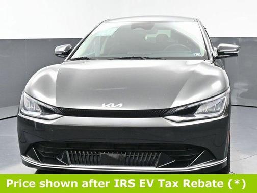 2022 Kia EV6 Light