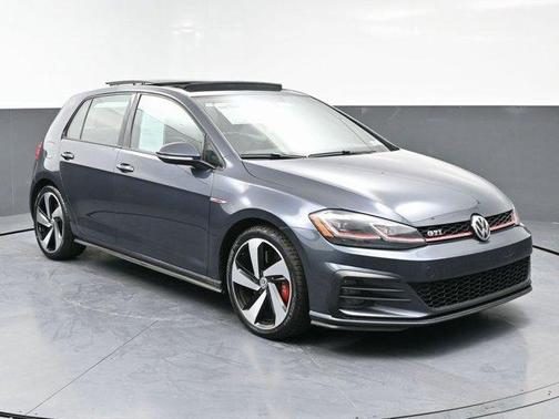 2018 Volkswagen Golf GTI 2.0T SE 4-Door
