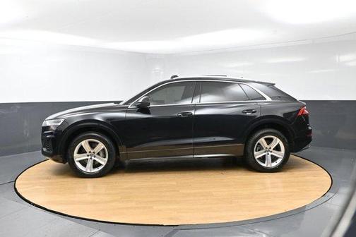 Orca Black Metallic 2019 Audi Q8 3.0T Premium