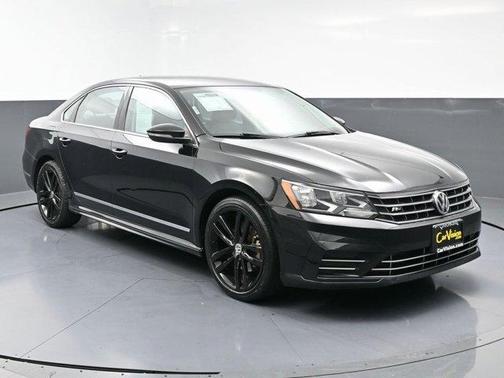 2016 Volkswagen Passat 1.8T R-Line w/ Comfort