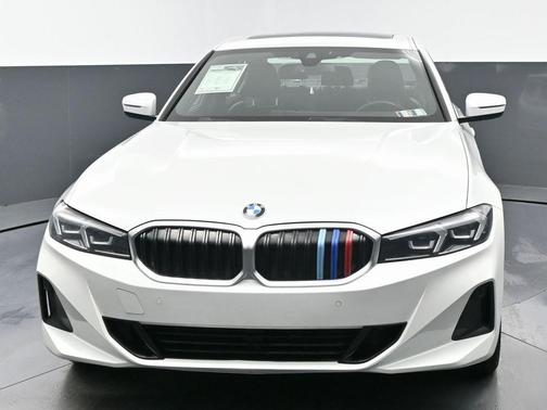 2024 BMW 330 i xDrive