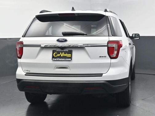 Oxford White 2018 Ford Explorer Base
