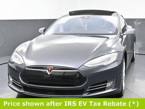 2016 Tesla Model S 70D