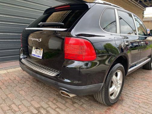 BLACK 2006 Porsche Cayenne Cayenne S