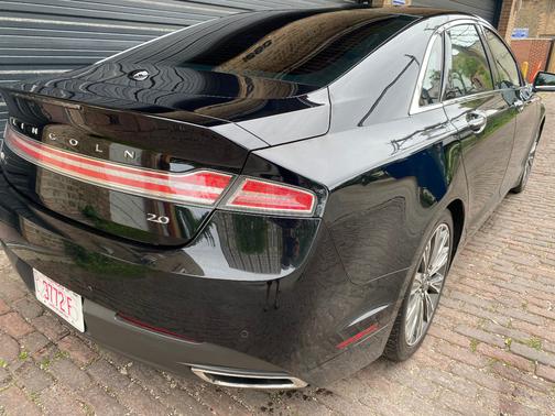 BLACK 2016 Lincoln MKZ Black Label