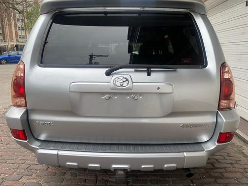 2004 Toyota 4Runner SR5 Sport